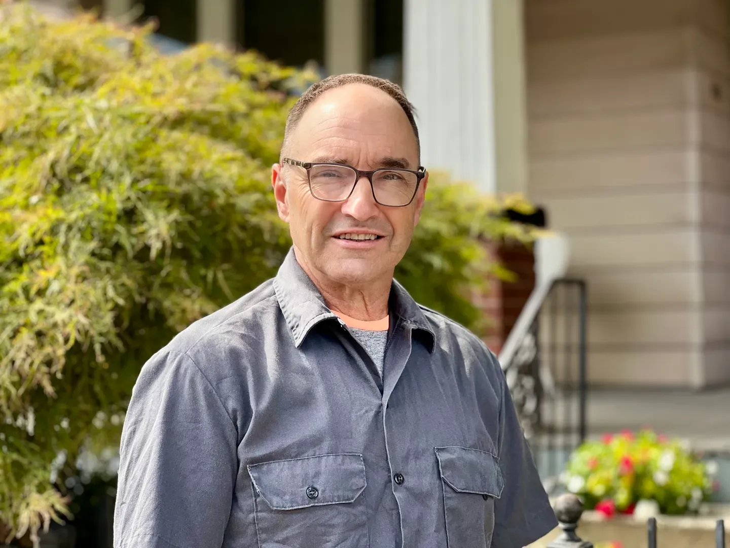 Photo of Ernest Bourne, owner of Bourne Textured Ceilings